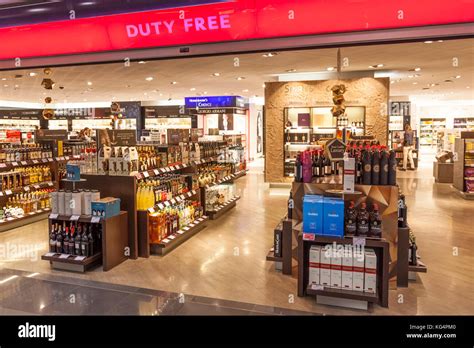 frankfurt duty free shop.